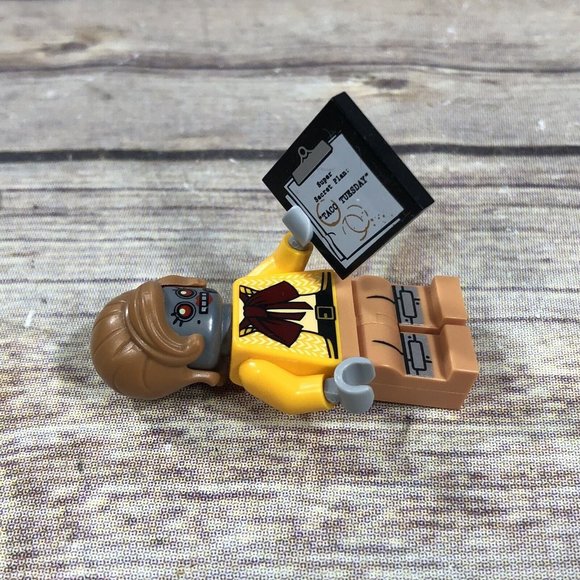 LEGO Movie Velma CMF Collectible Minifigure COMPLETE Free Shipping - Picture 6 of 8